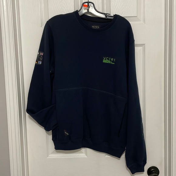 New VCTRY Sweatshirt with kangaroo pouch size large - Picture 1 of 13